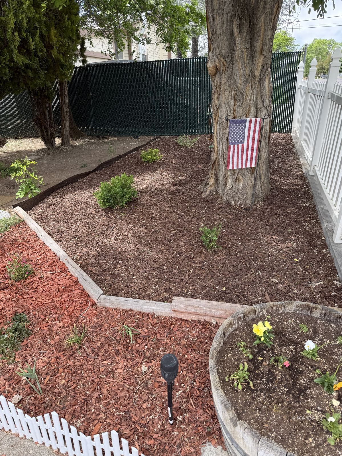 430 Walnut Street Property Photo 3