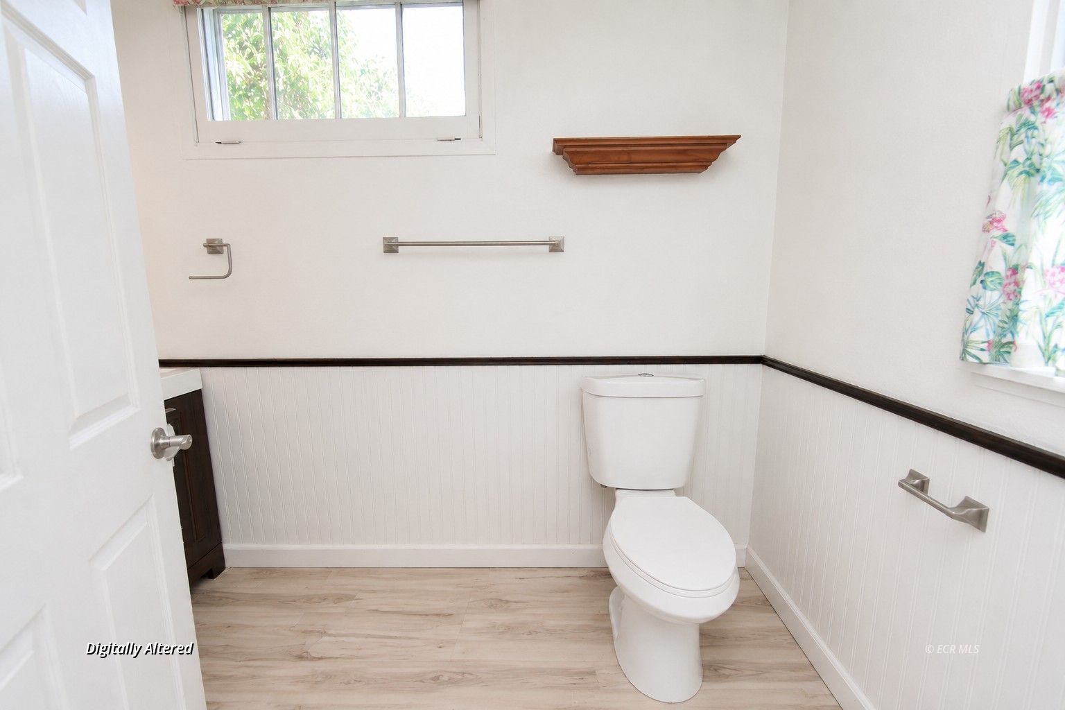 430 Walnut Street Property Photo 13