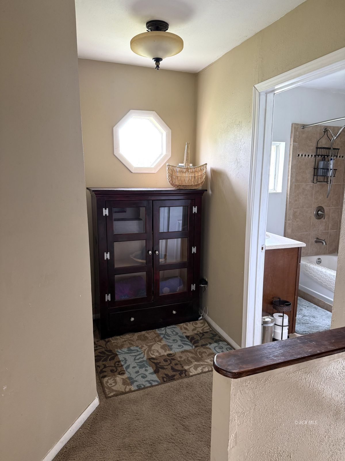 430 Walnut Street Property Photo 20