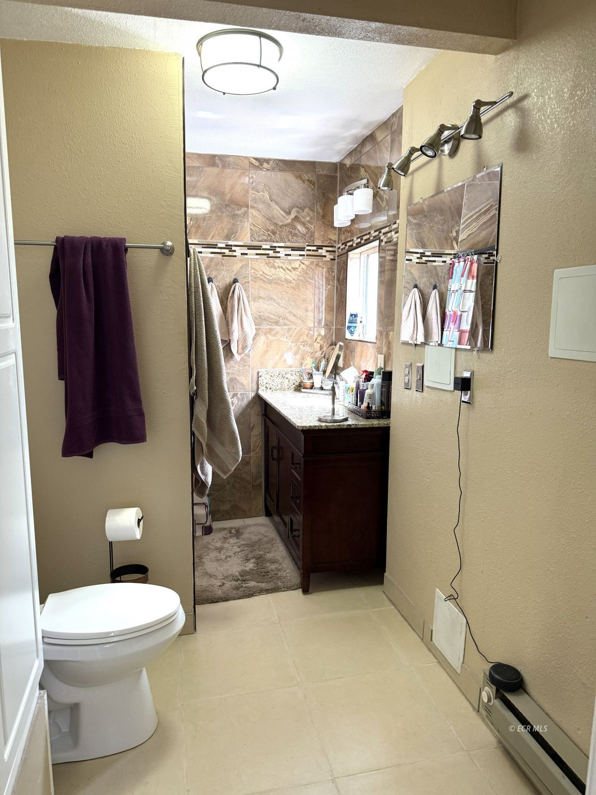 430 Walnut Street Property Photo 24