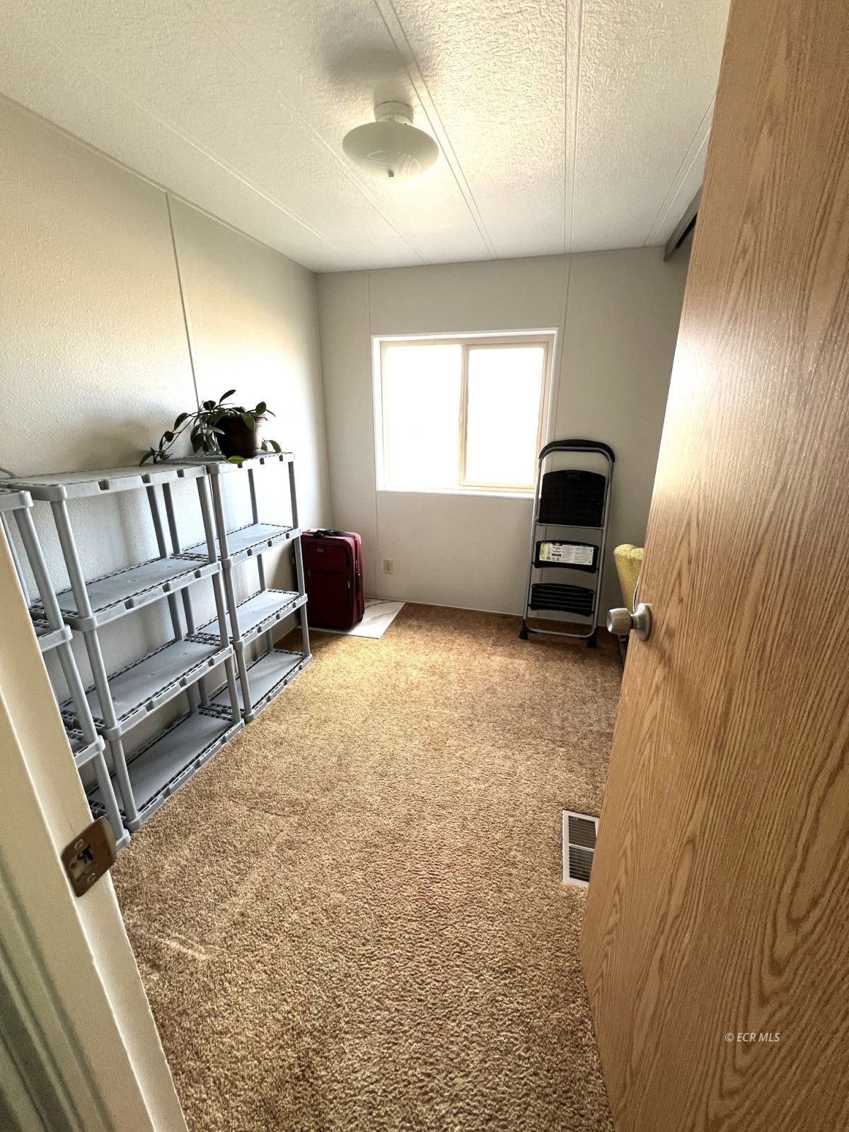 467 Smokey Place Property Photo 12