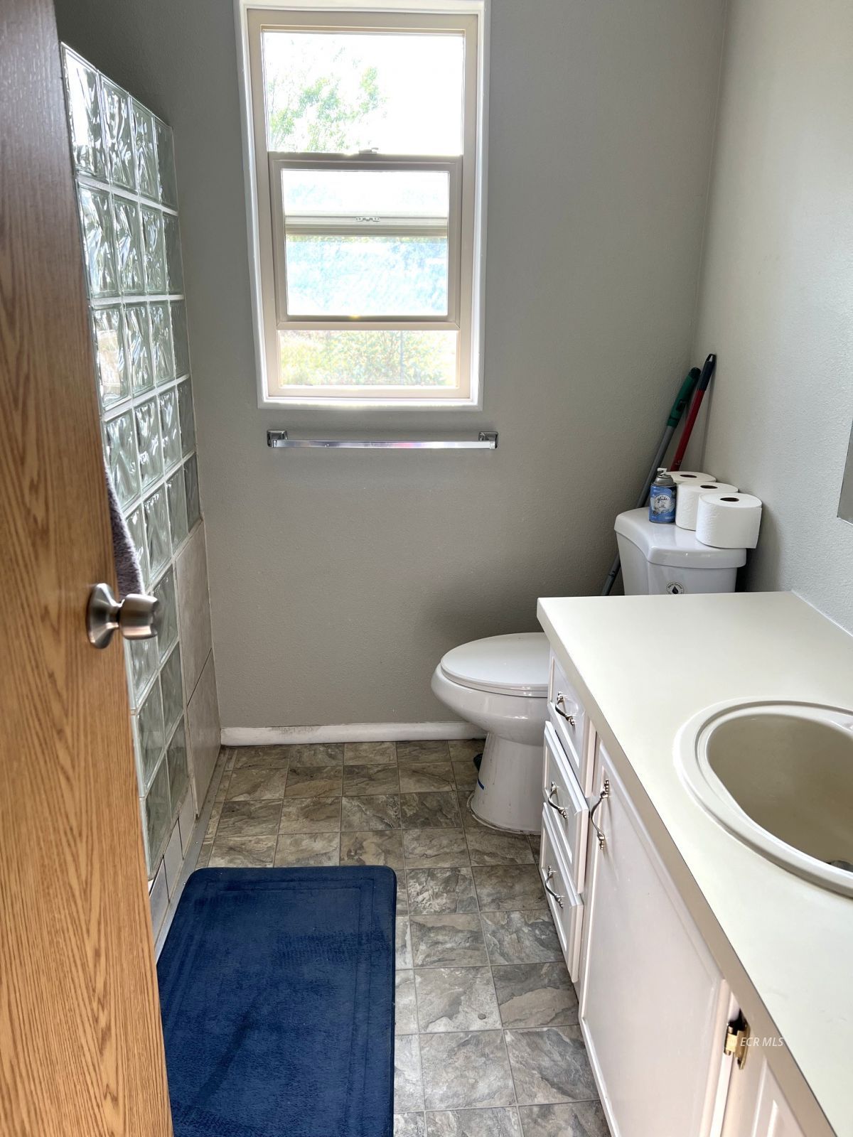 467 Smokey Place Property Photo 16