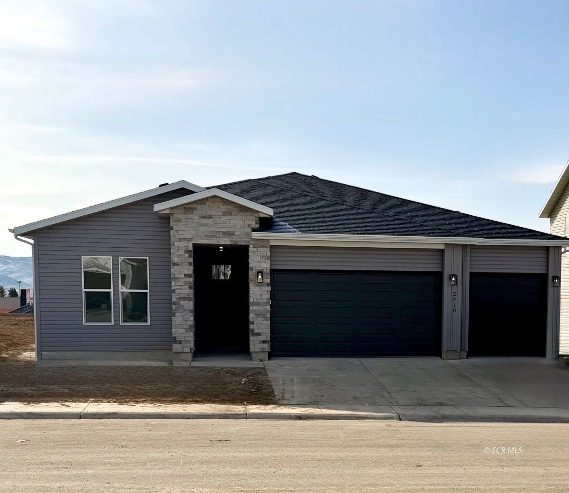 2990 Eleanor Court Property Photo 33