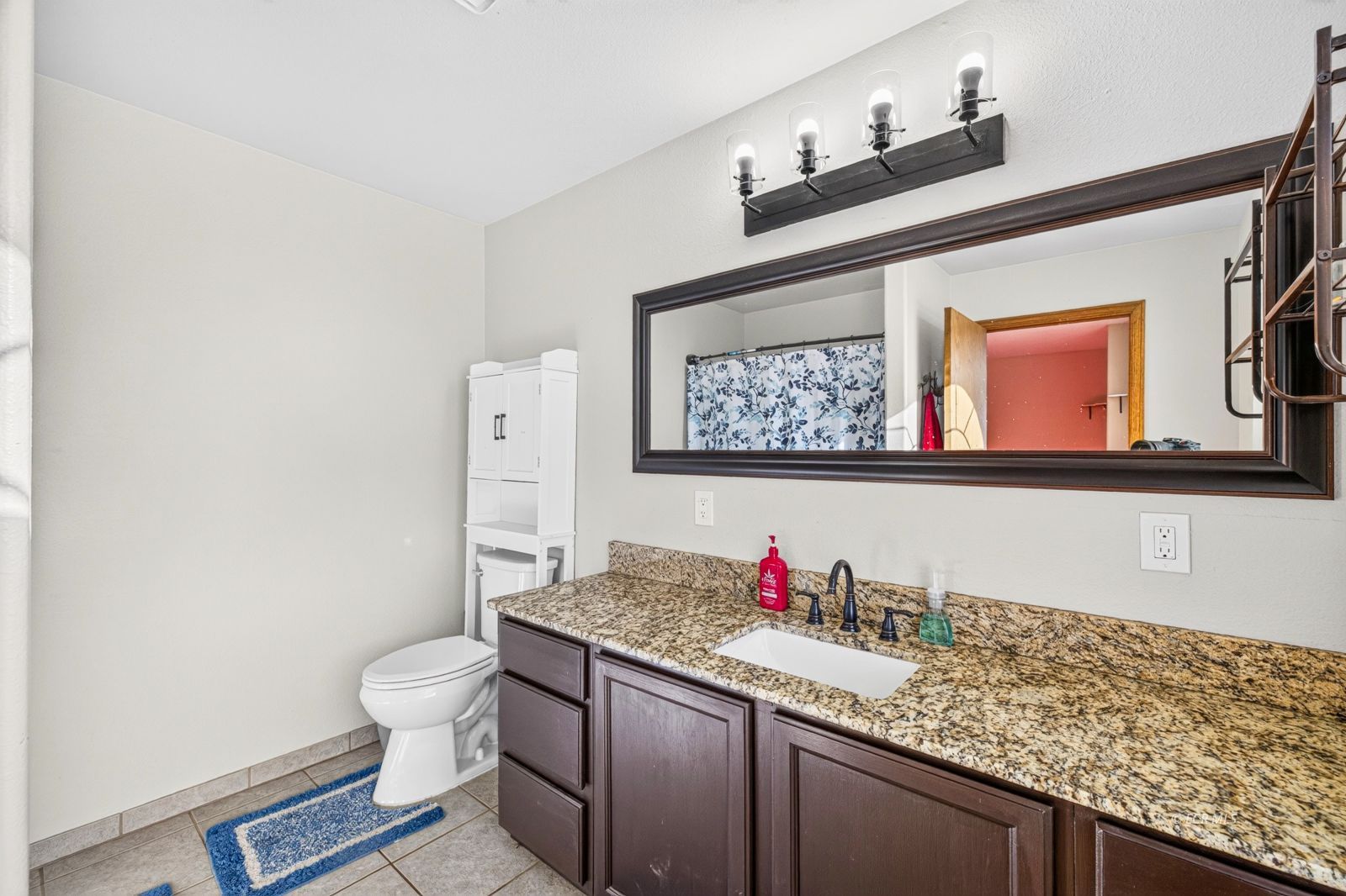 326 Ashburn Place Property Photo 29