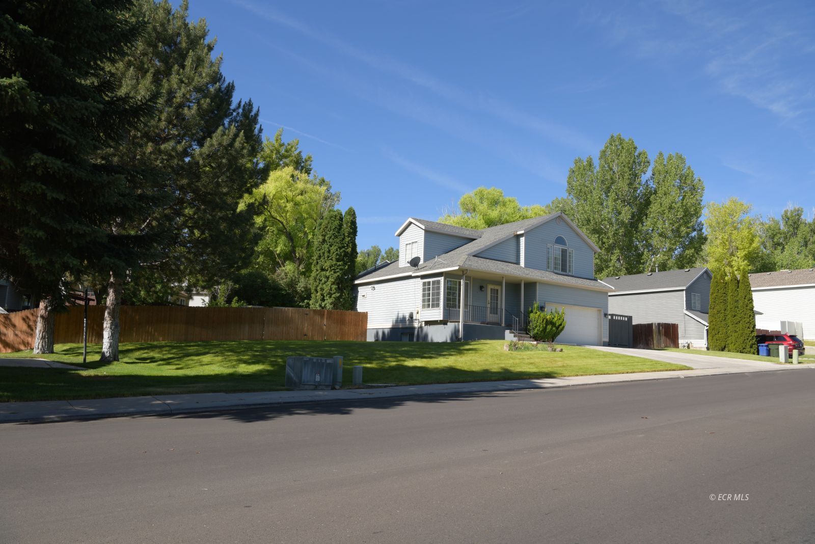 202 Chris Avenue Property Photo 2