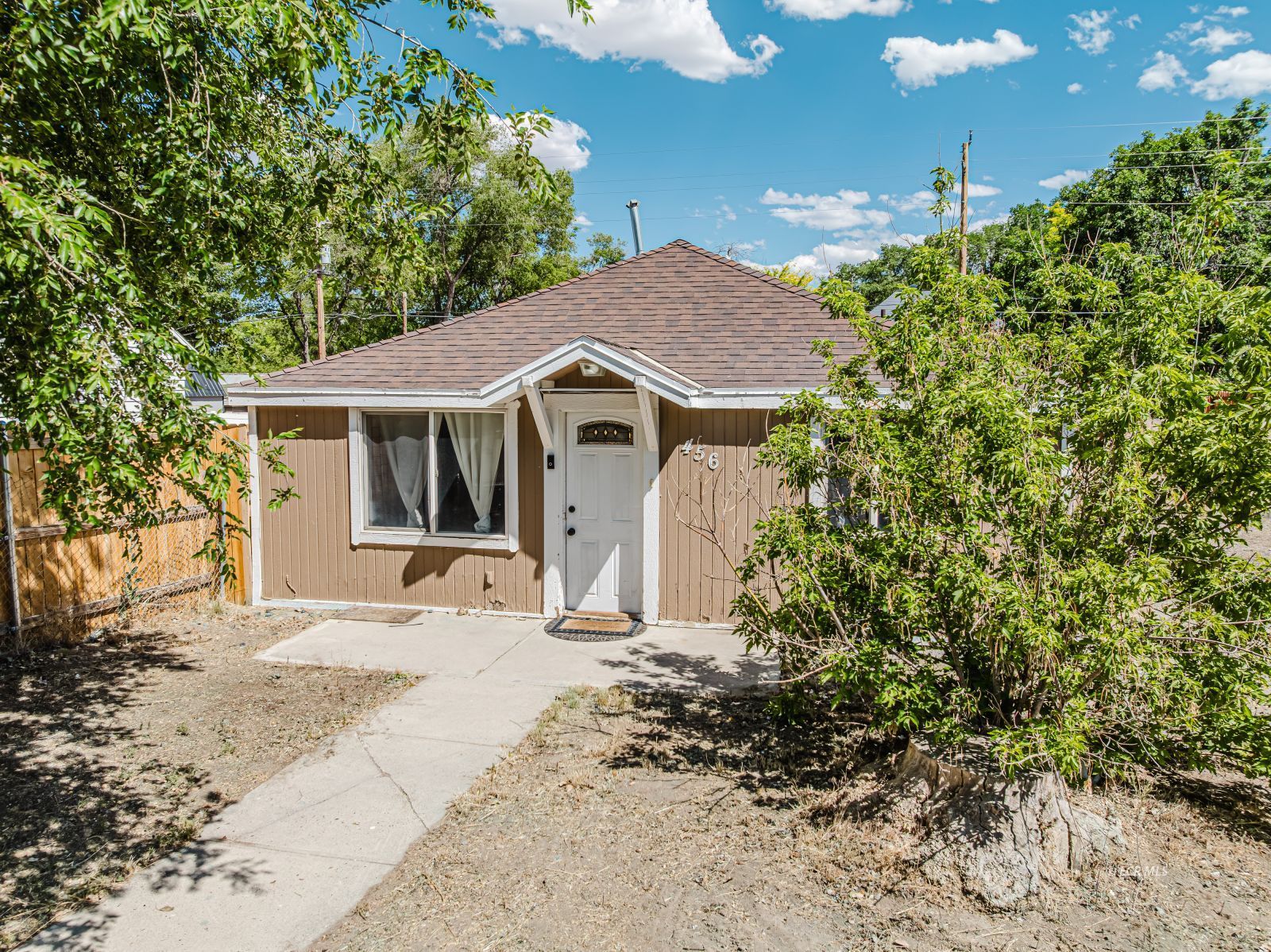 456 Walnut Street Property Photo 1