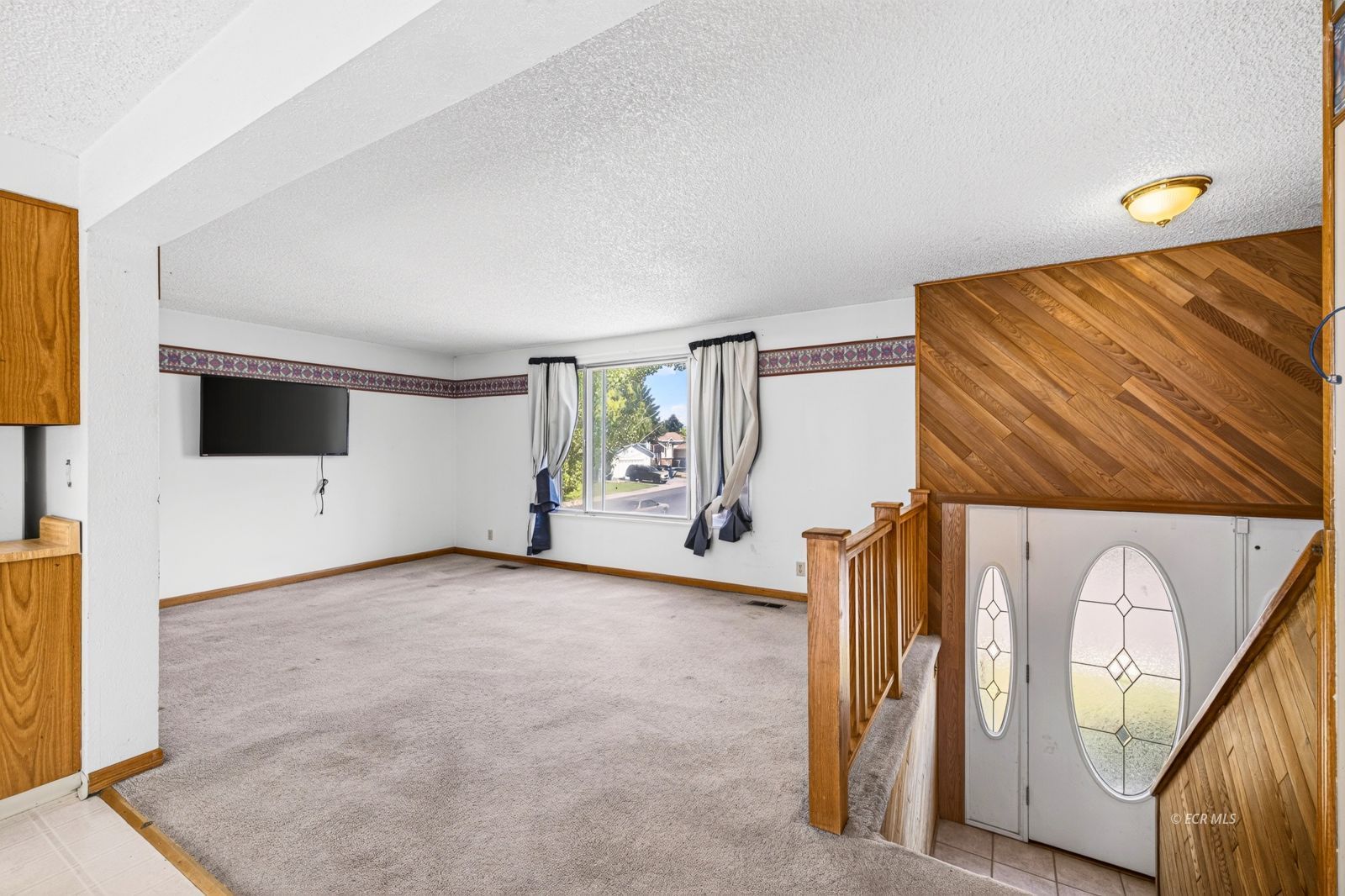 104 Barite Street Property Photo 3
