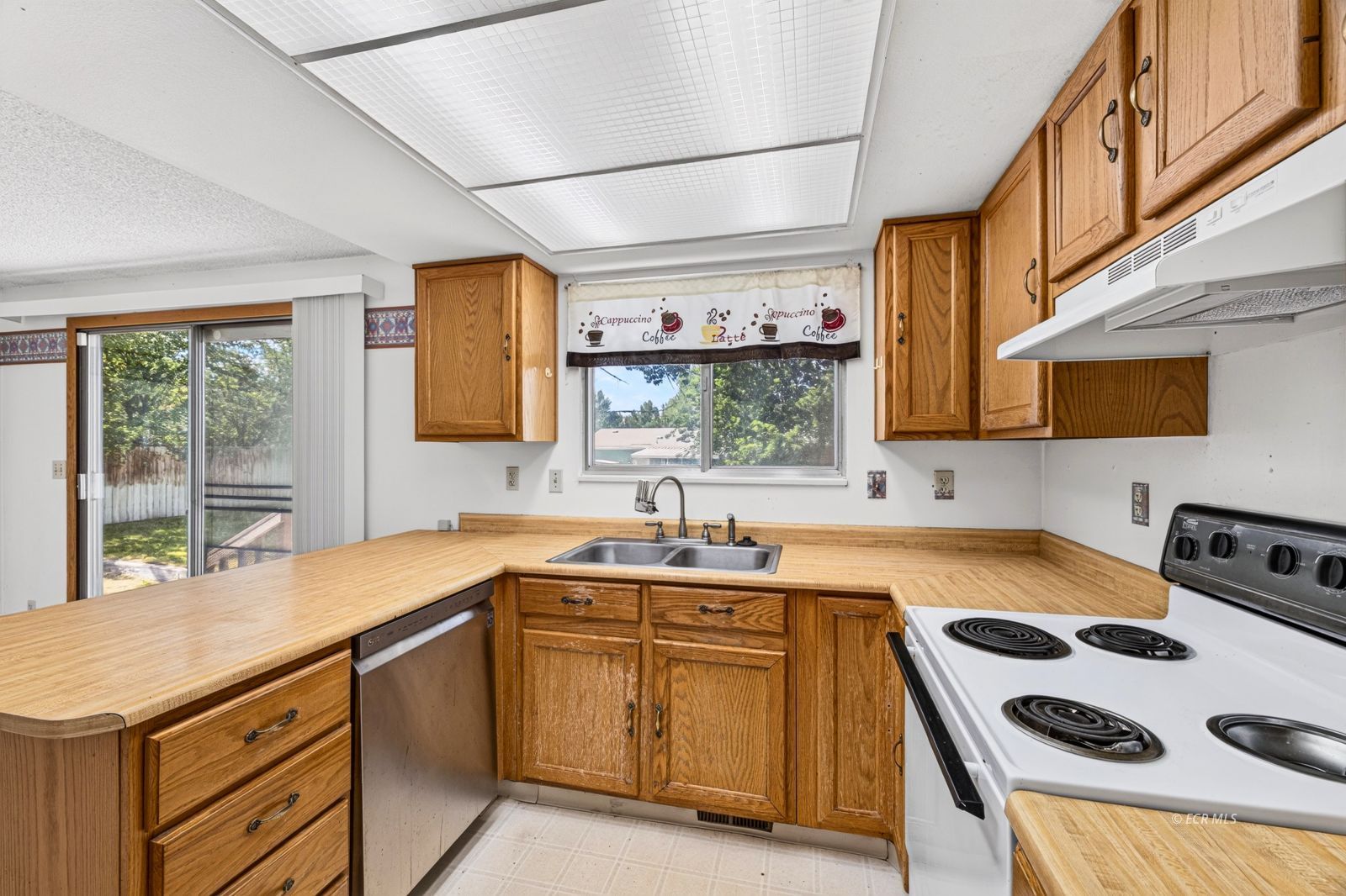 104 Barite Street Property Photo 11