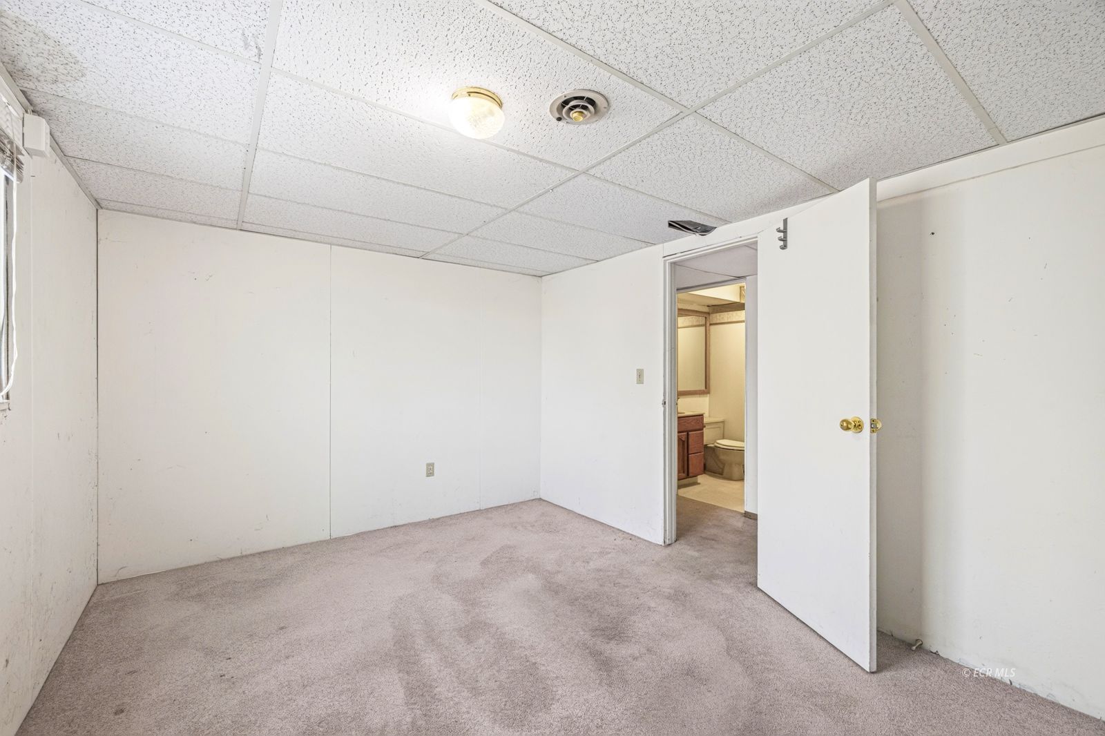 104 Barite Street Property Photo 23