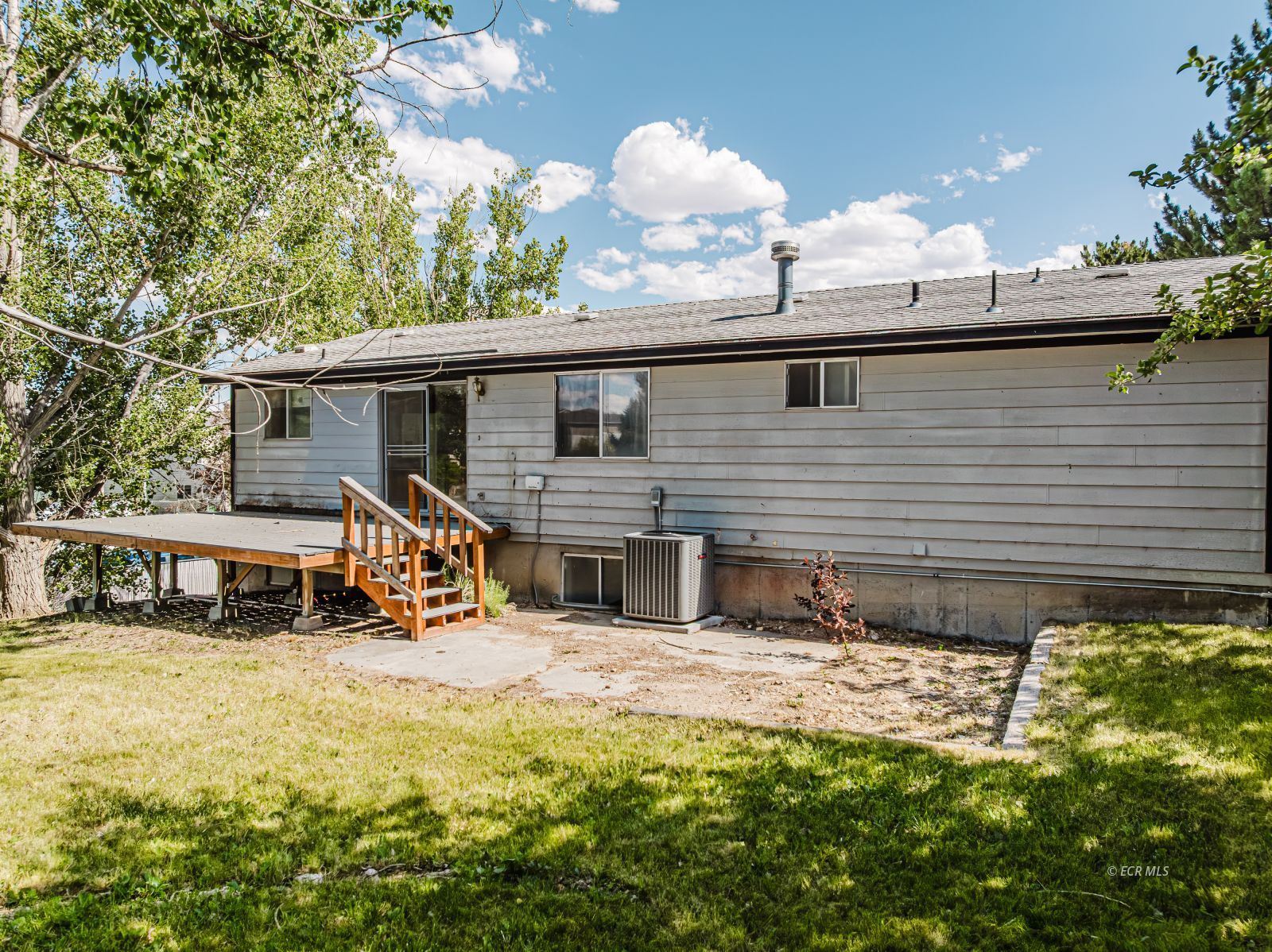 104 Barite Street Property Photo 33