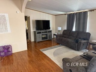 926 Spring Valley Parkway Property Photo 17