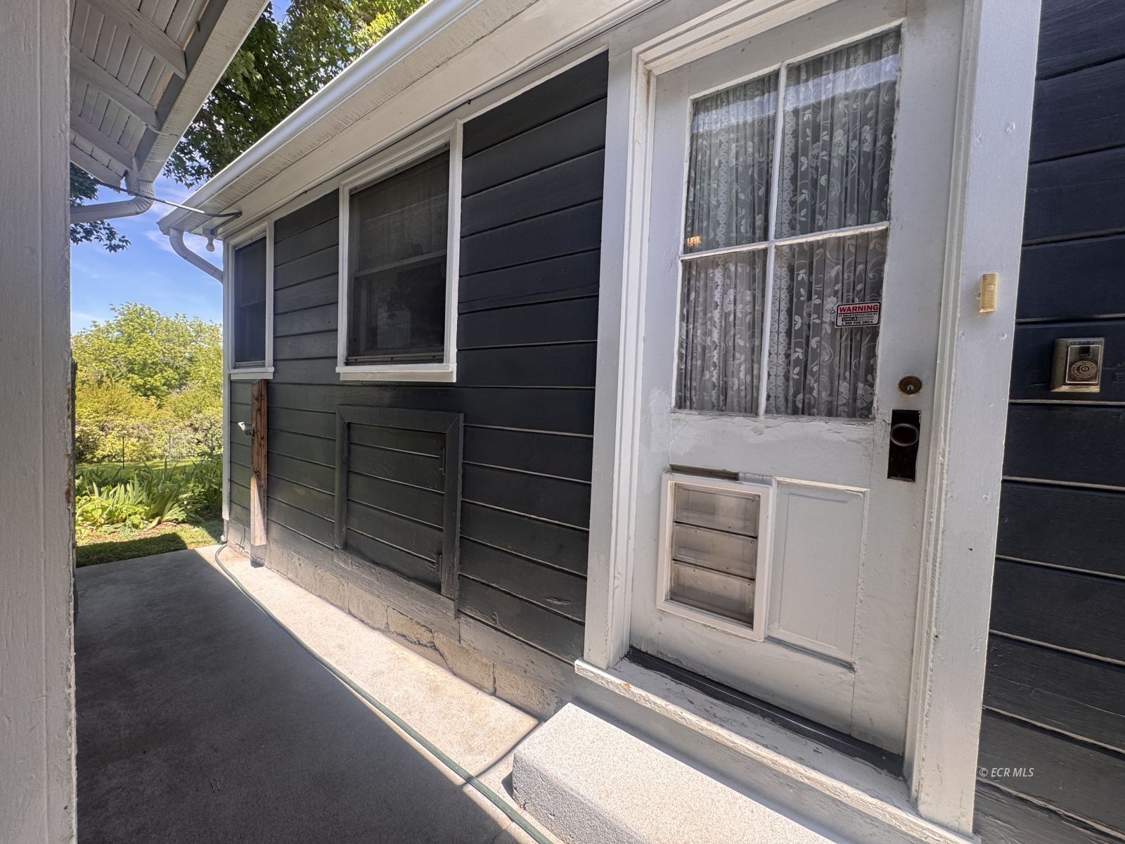 437 Pine Street Property Photo 45