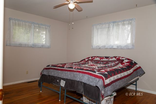 1112 Ruby Avenue Property Photo 8
