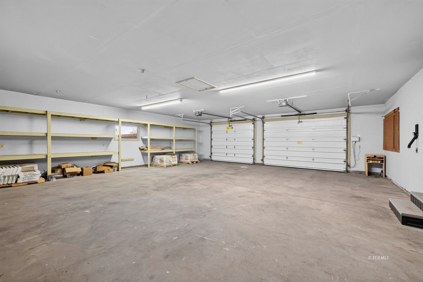 825 Aesop Drive Property Photo 17
