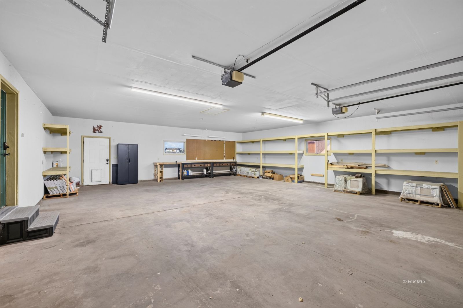 825 Aesop Drive Property Photo 18