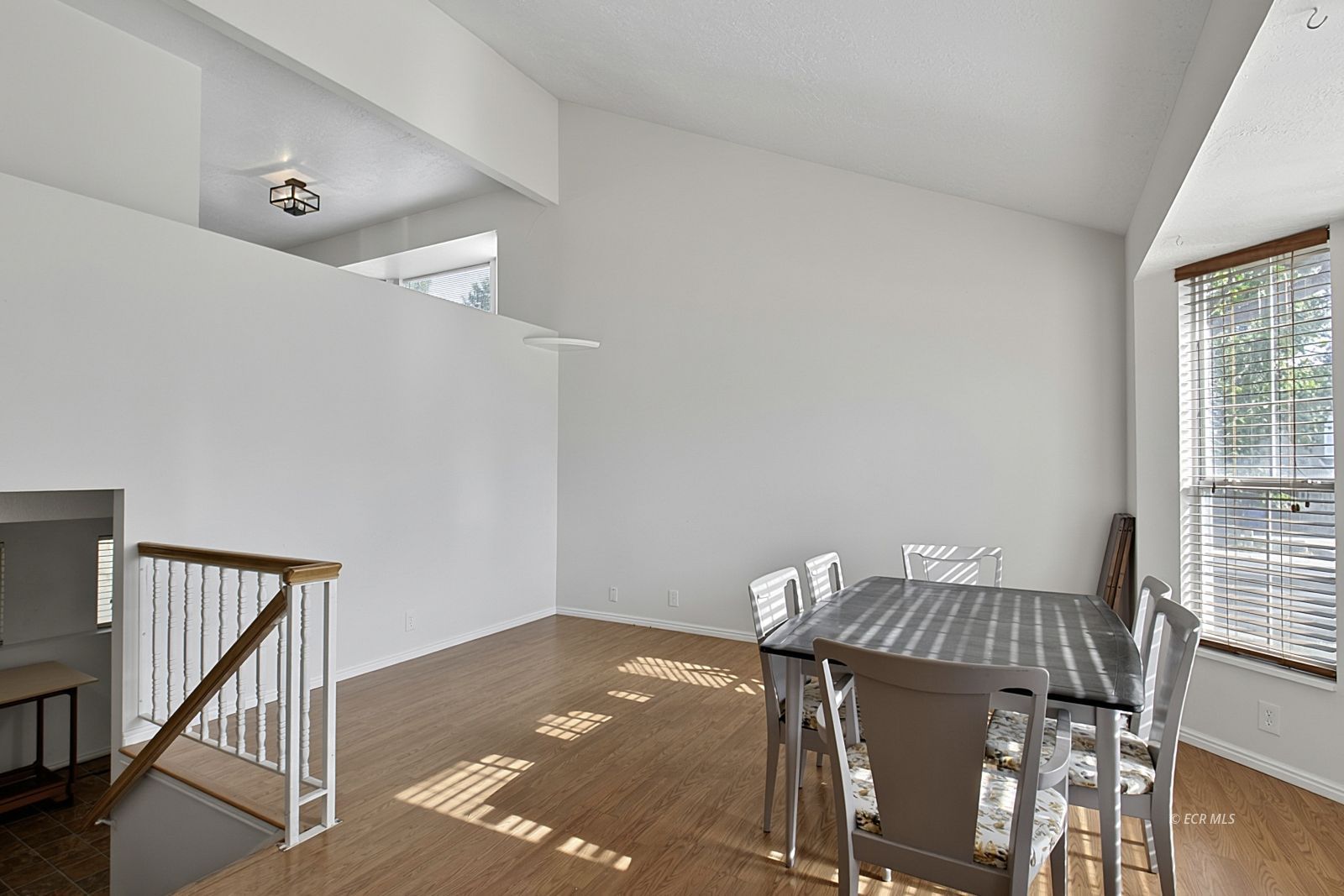 3555 Desert Plains Avenue Property Photo 6