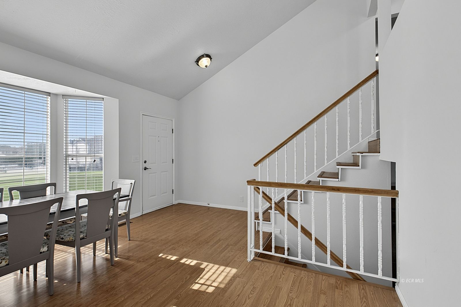 3555 Desert Plains Avenue Property Photo 8