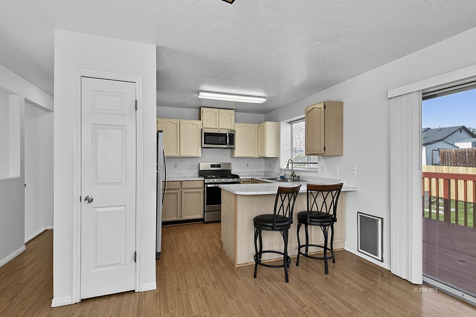 3555 Desert Plains Avenue Property Photo 13