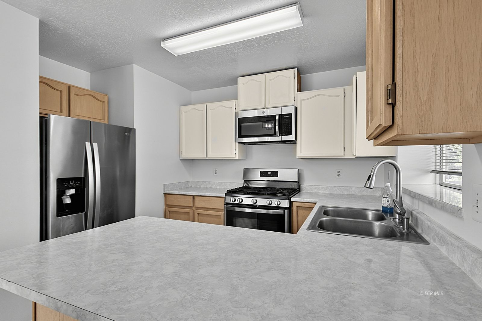3555 Desert Plains Avenue Property Photo 14
