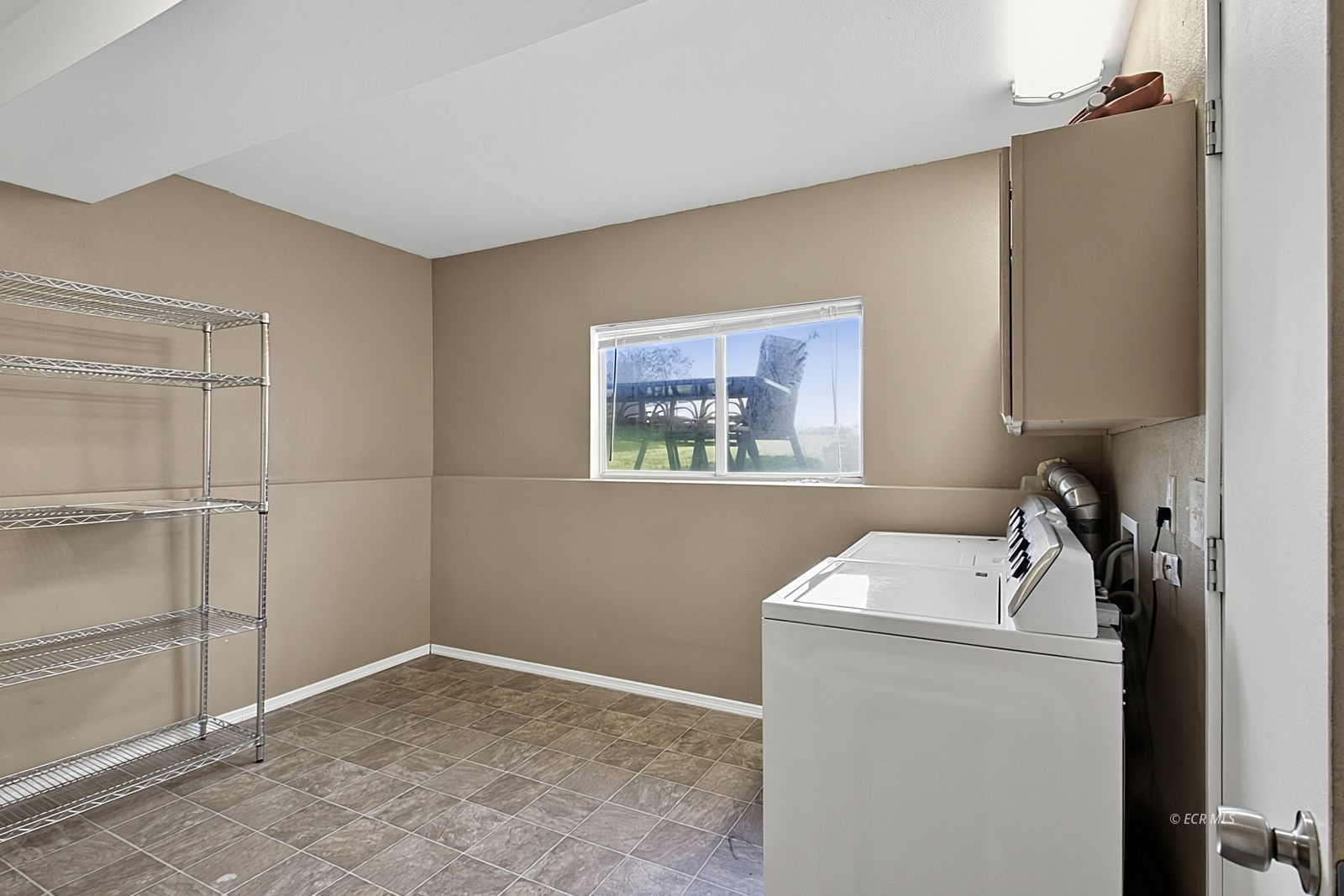 3555 Desert Plains Avenue Property Photo 28