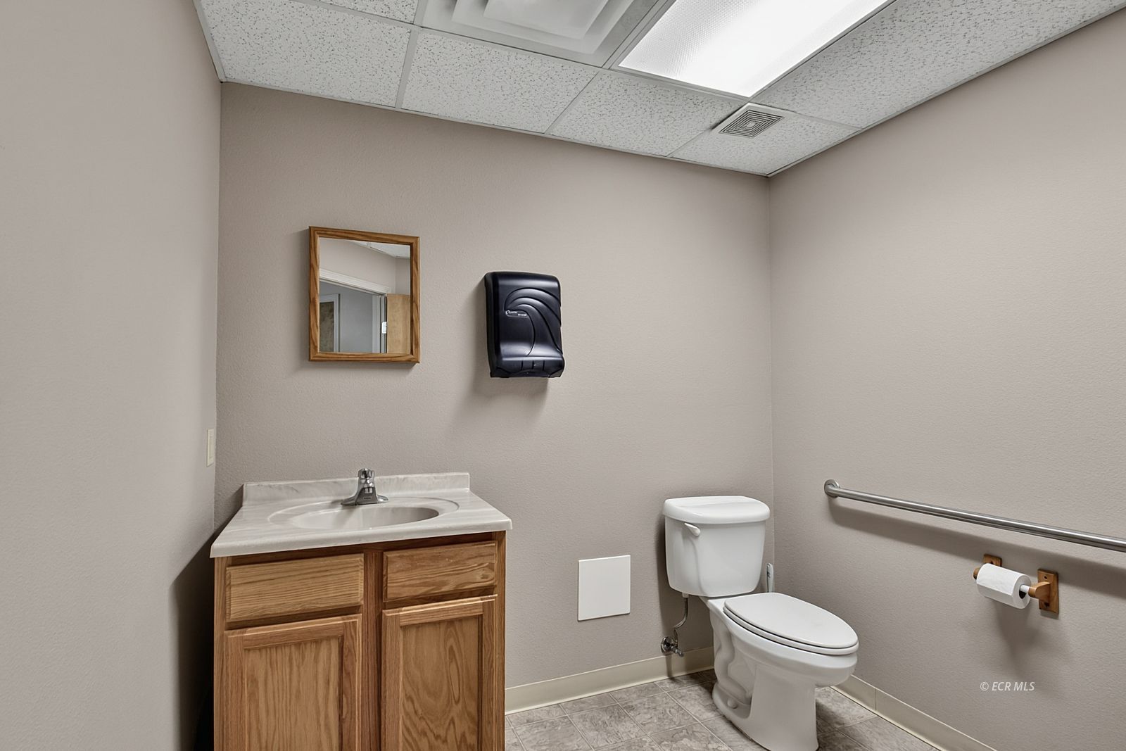 1750 Manzanita Lane Property Photo 18