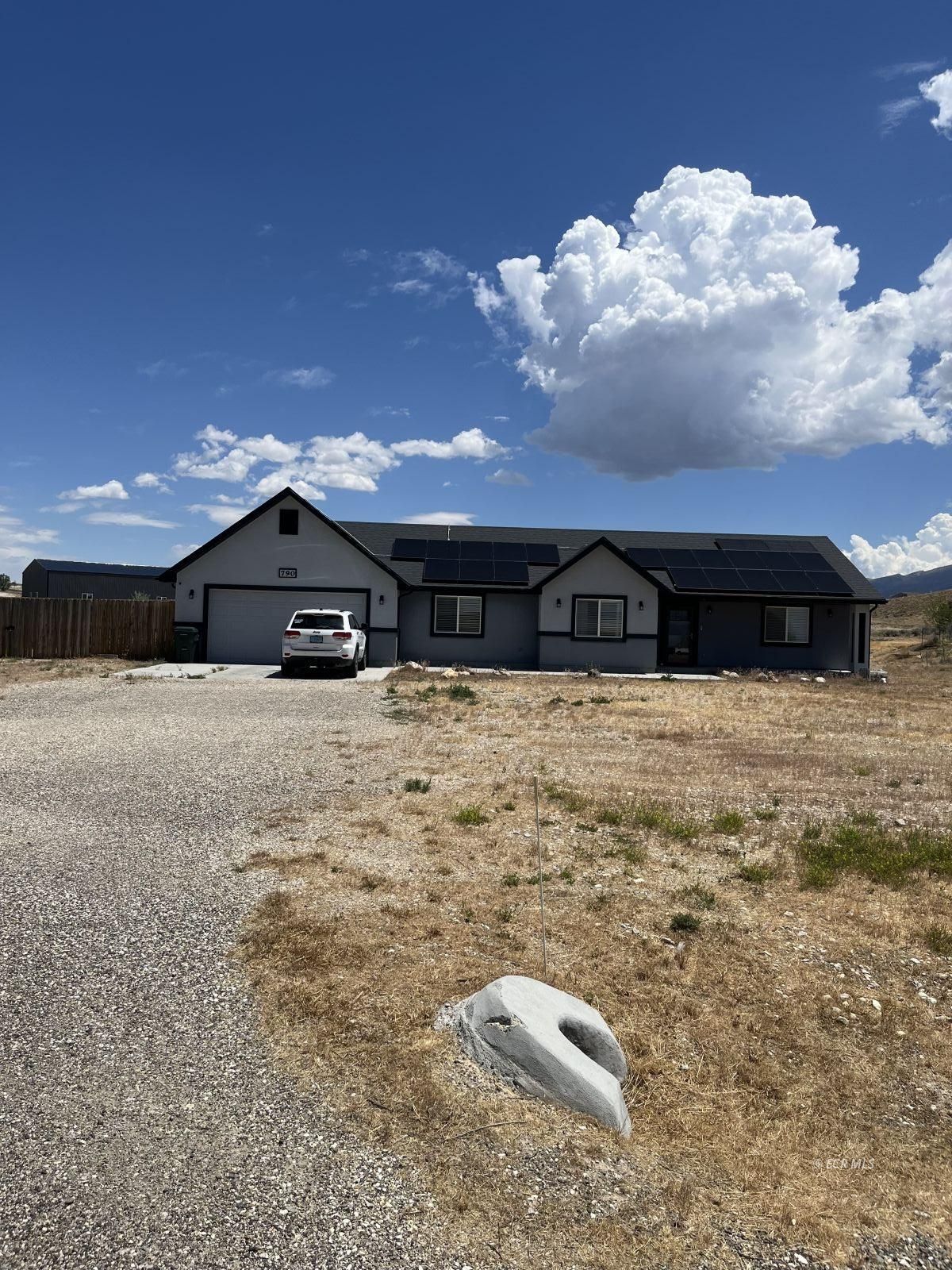 790 Black Oak Bay Property Photo 1