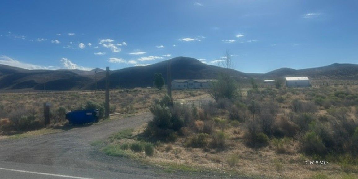 1976 Metropolis Rd. Road Property Photo 1