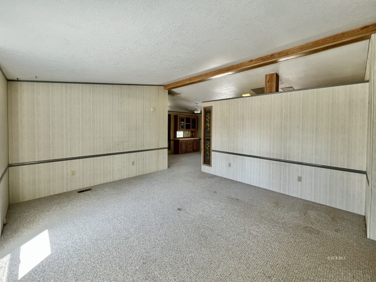 2833 Wrangler Circle Property Photo 4