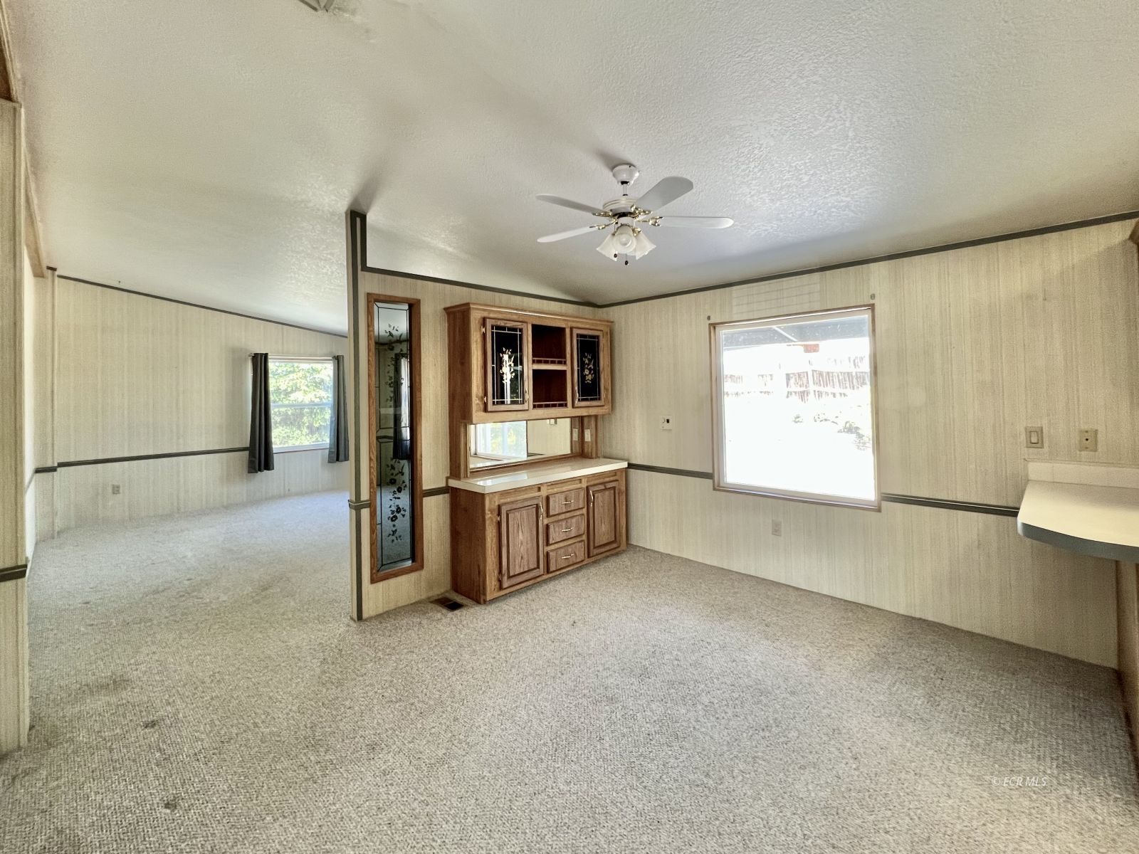2833 Wrangler Circle Property Photo 5