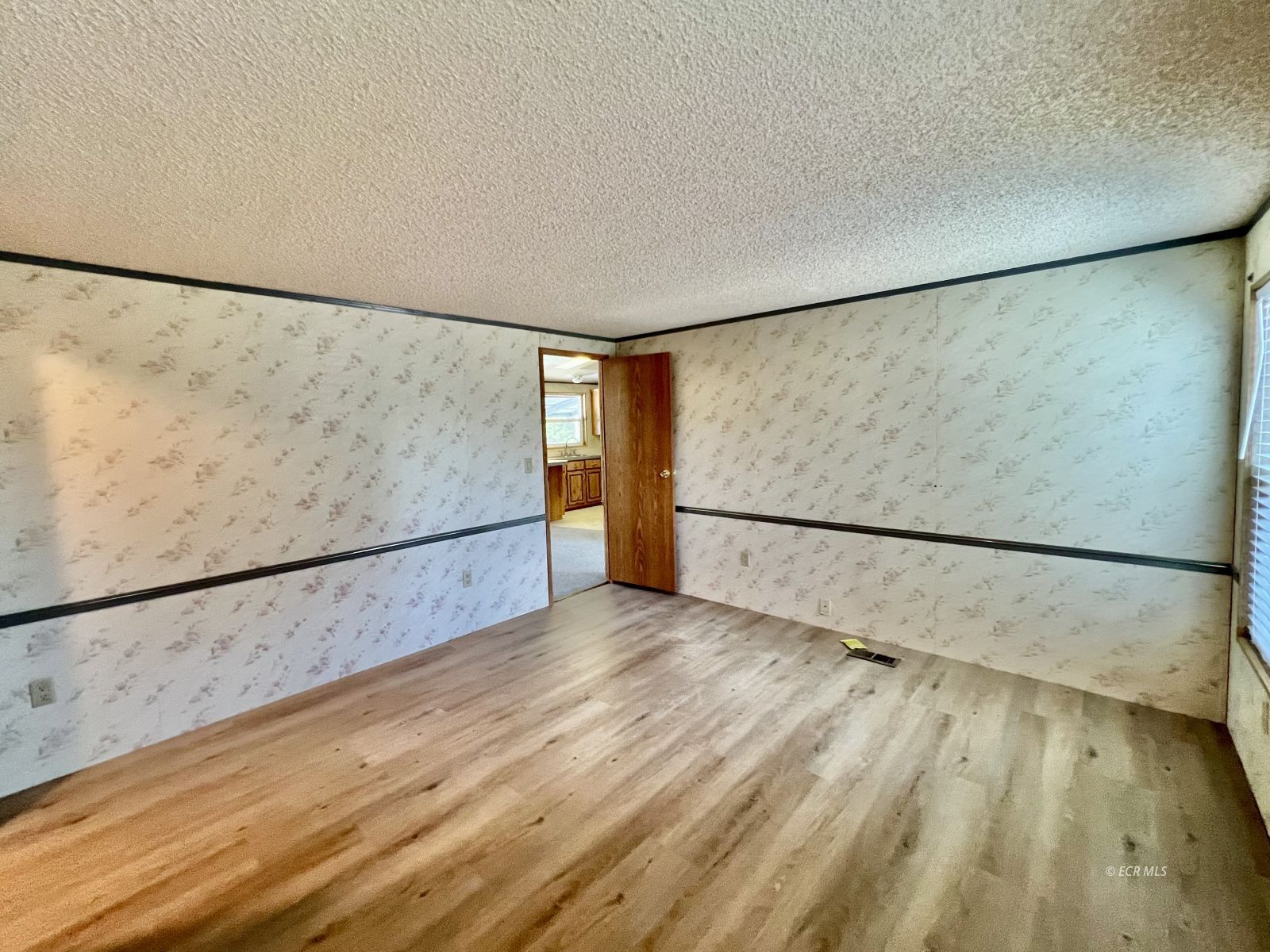 2833 Wrangler Circle Property Photo 19