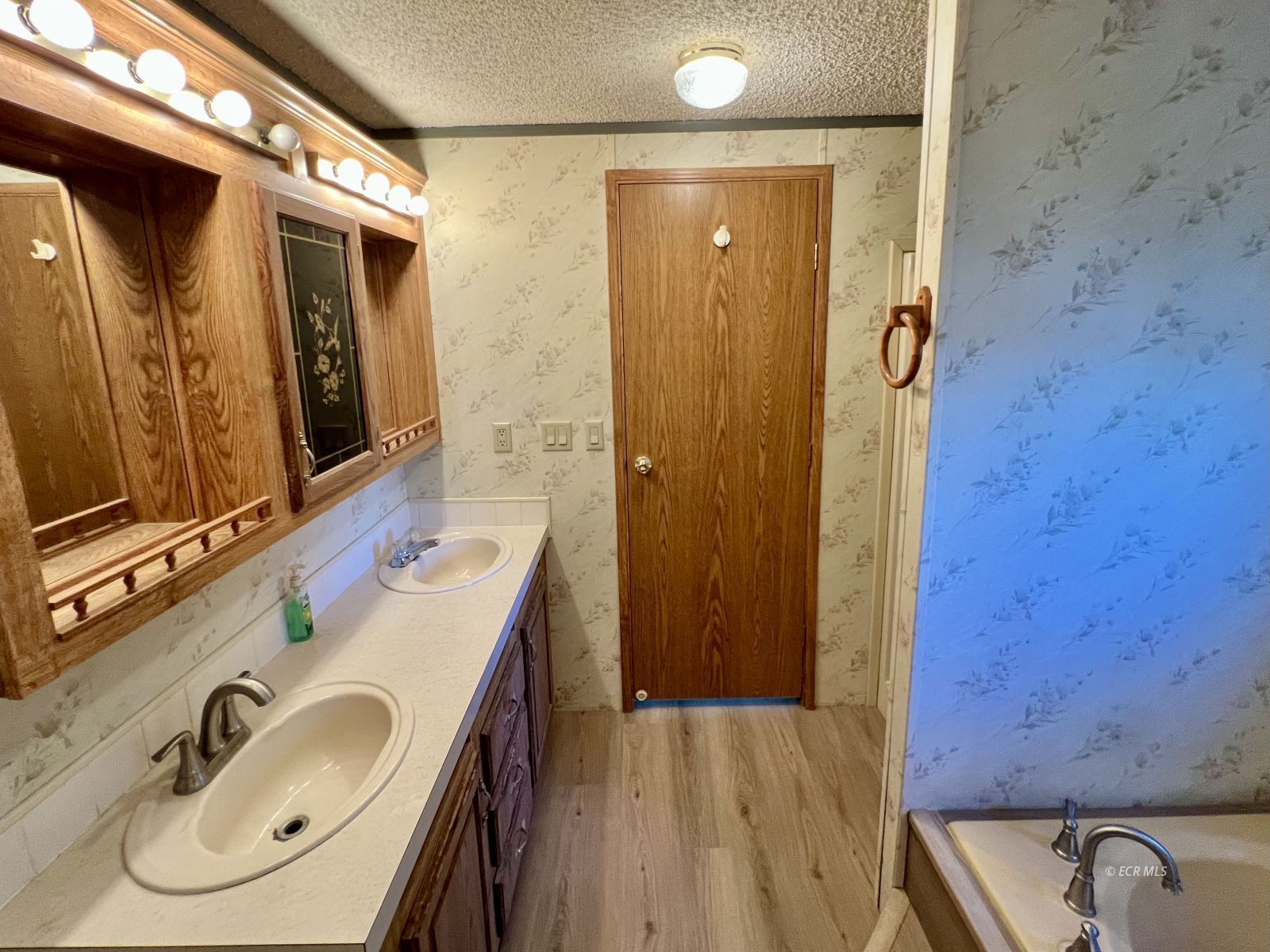 2833 Wrangler Circle Property Photo 24
