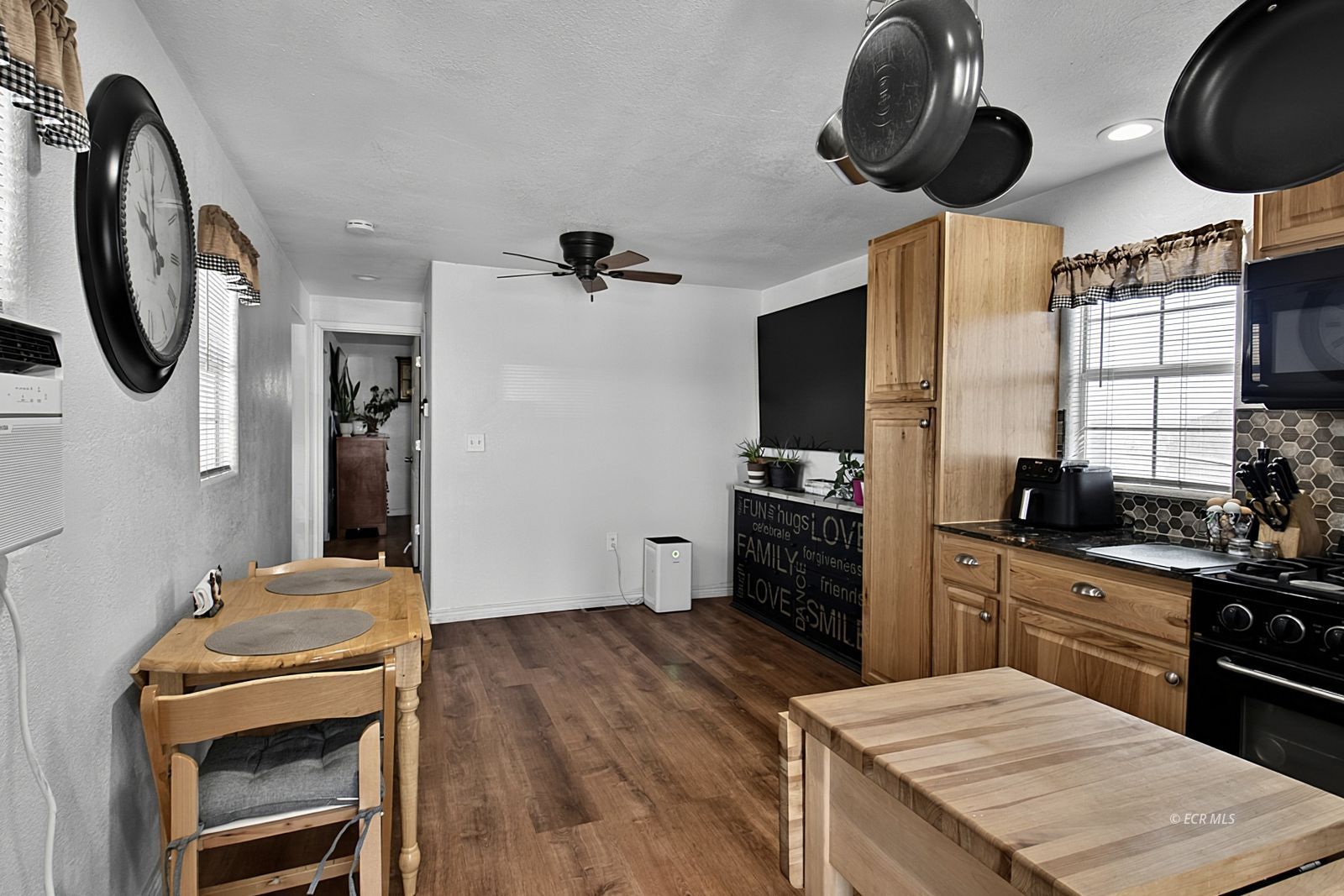 7224 Reese River Boulevard Property Photo 9