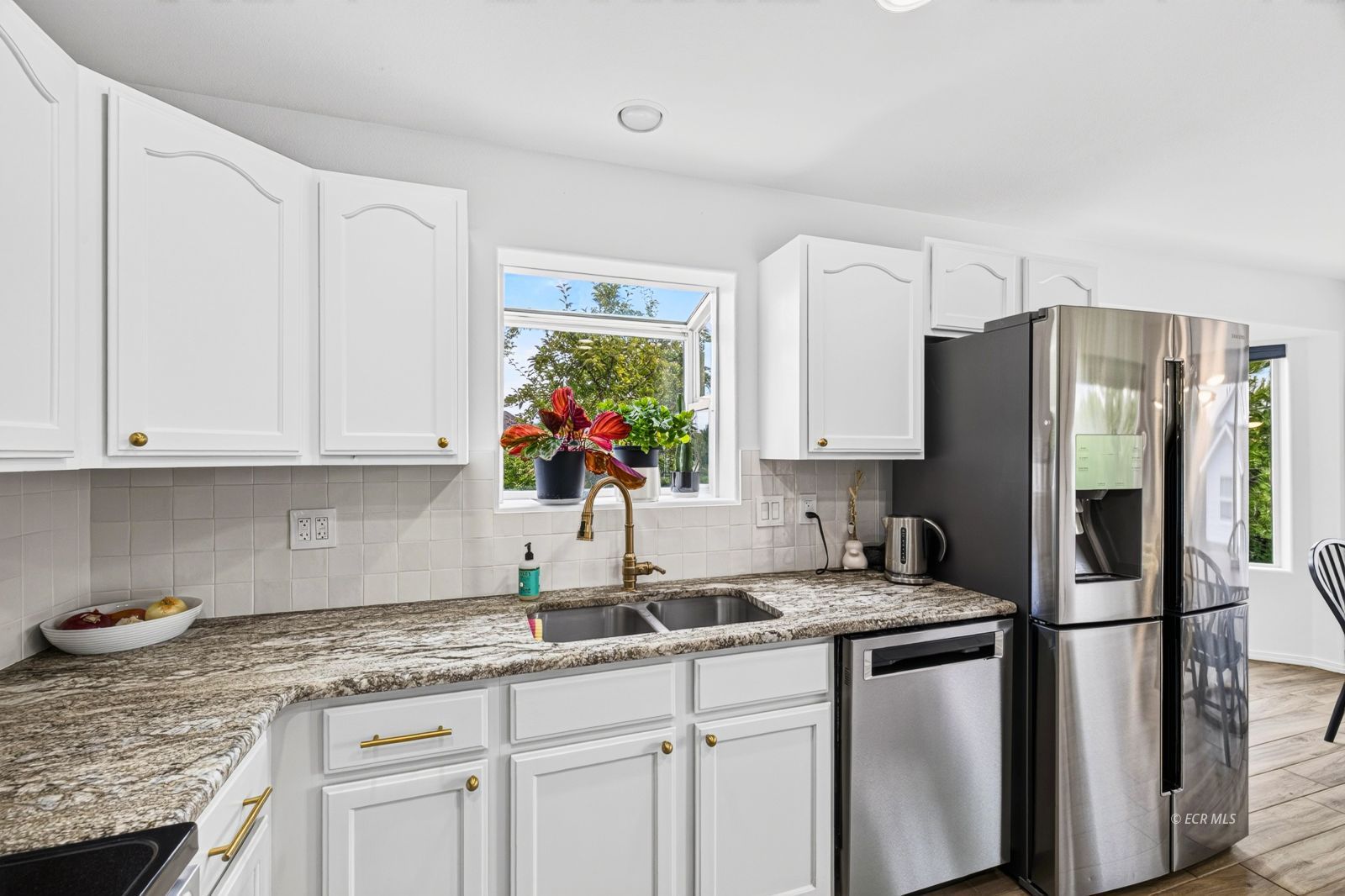 1809 Sequoia Drive Property Photo 11