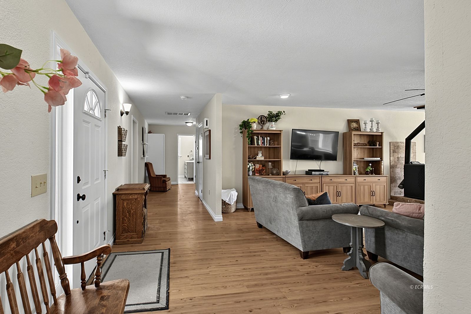 191 Greencrest Place Property Photo 12