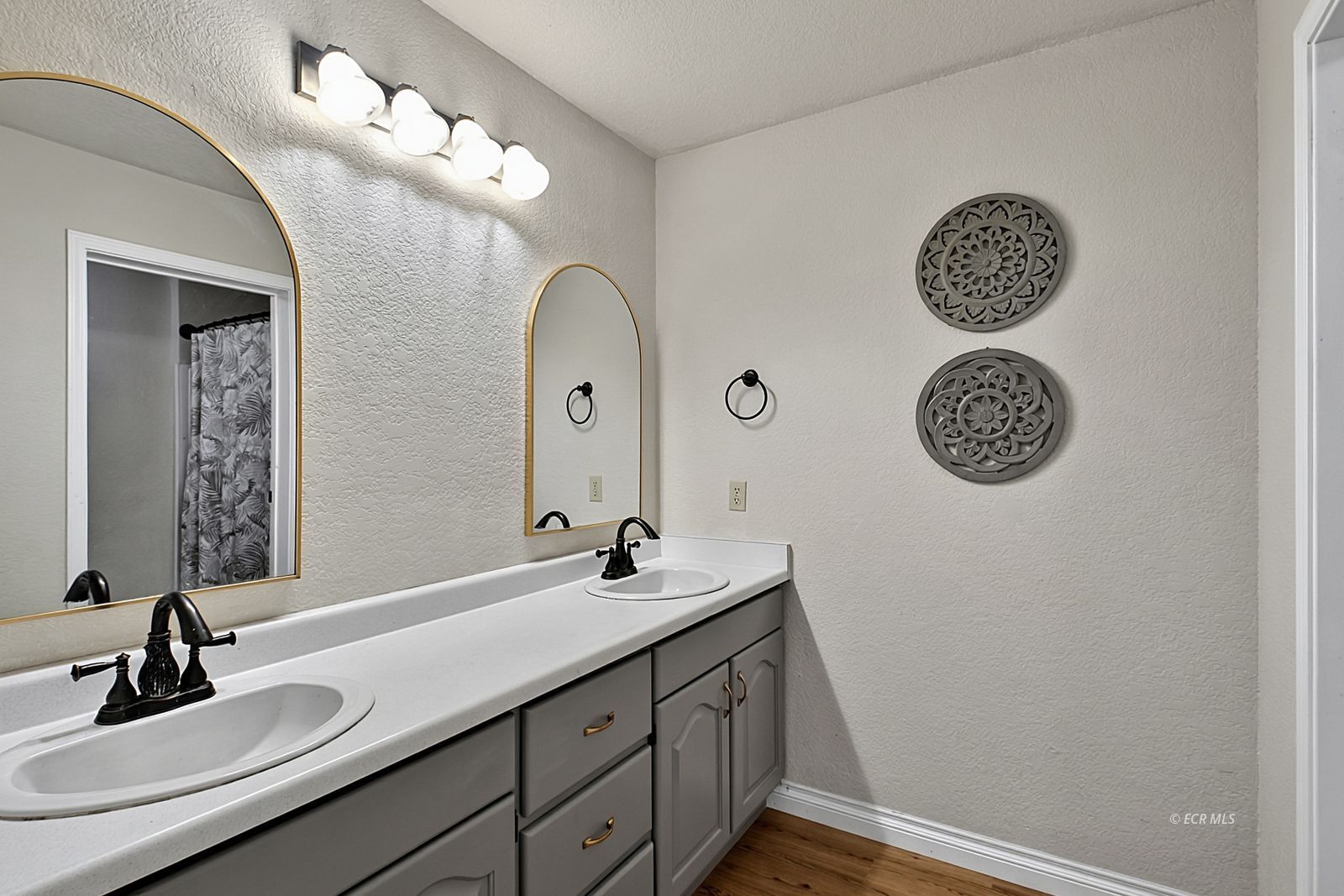 191 Greencrest Place Property Photo 22