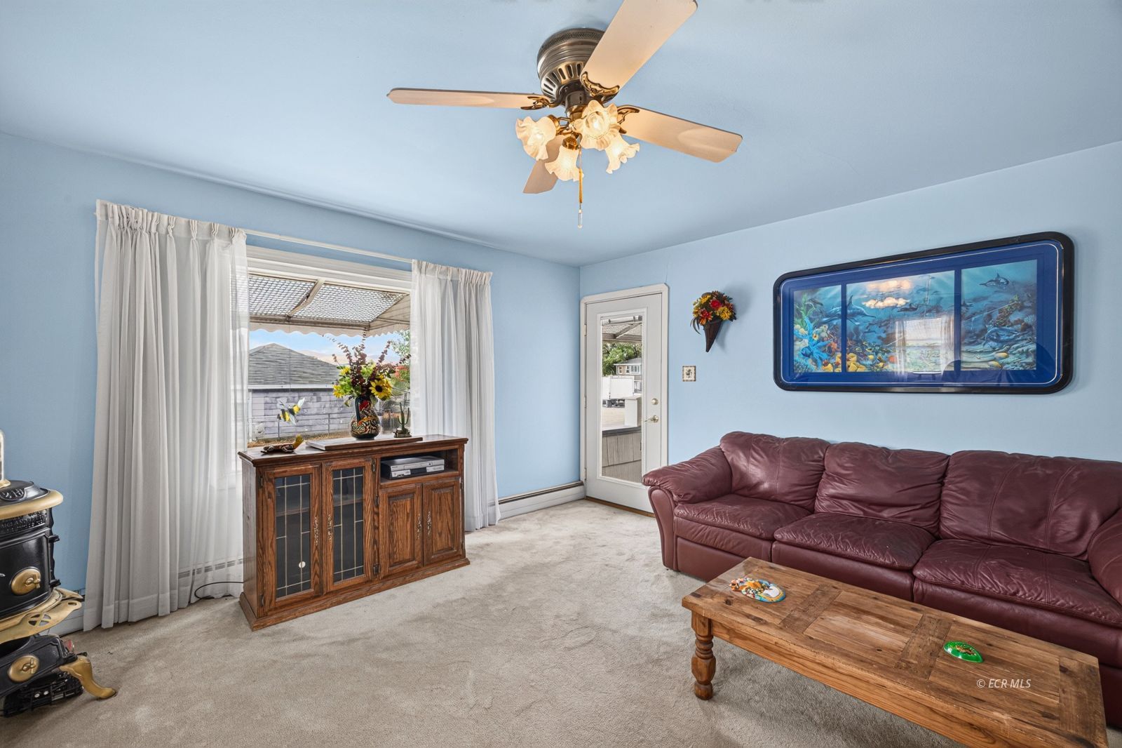 462 Wilson Avenue Property Photo 2