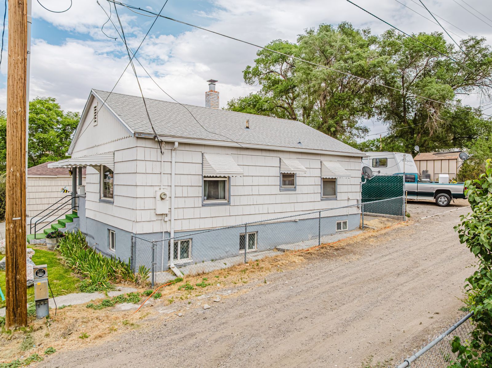 462 Wilson Avenue Property Photo 17