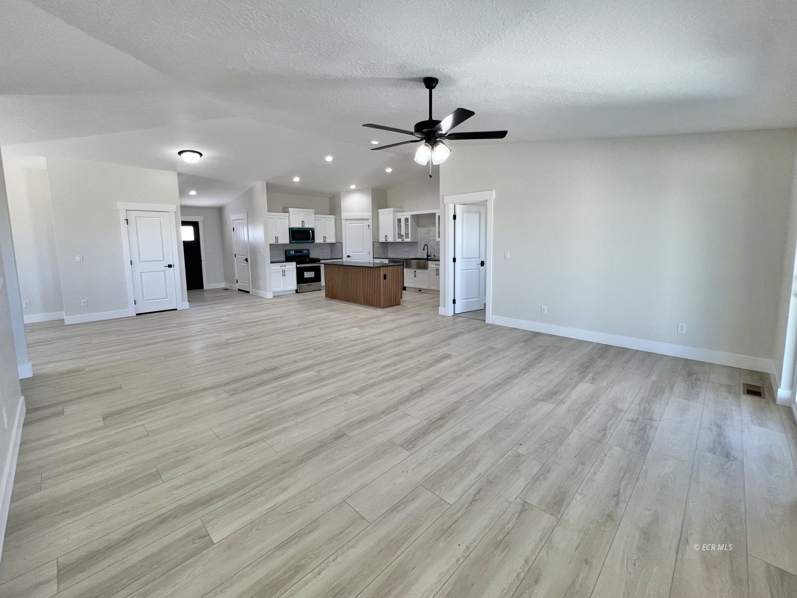 4610 Bergeron Avenue Property Photo 11