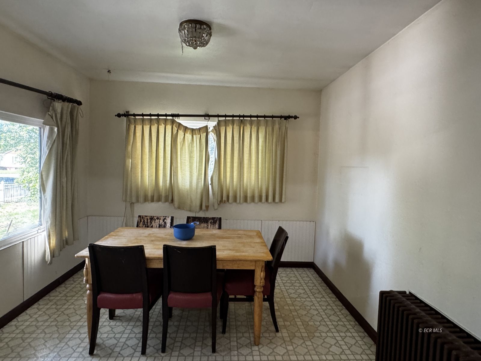 245 Ash Street Property Photo 7