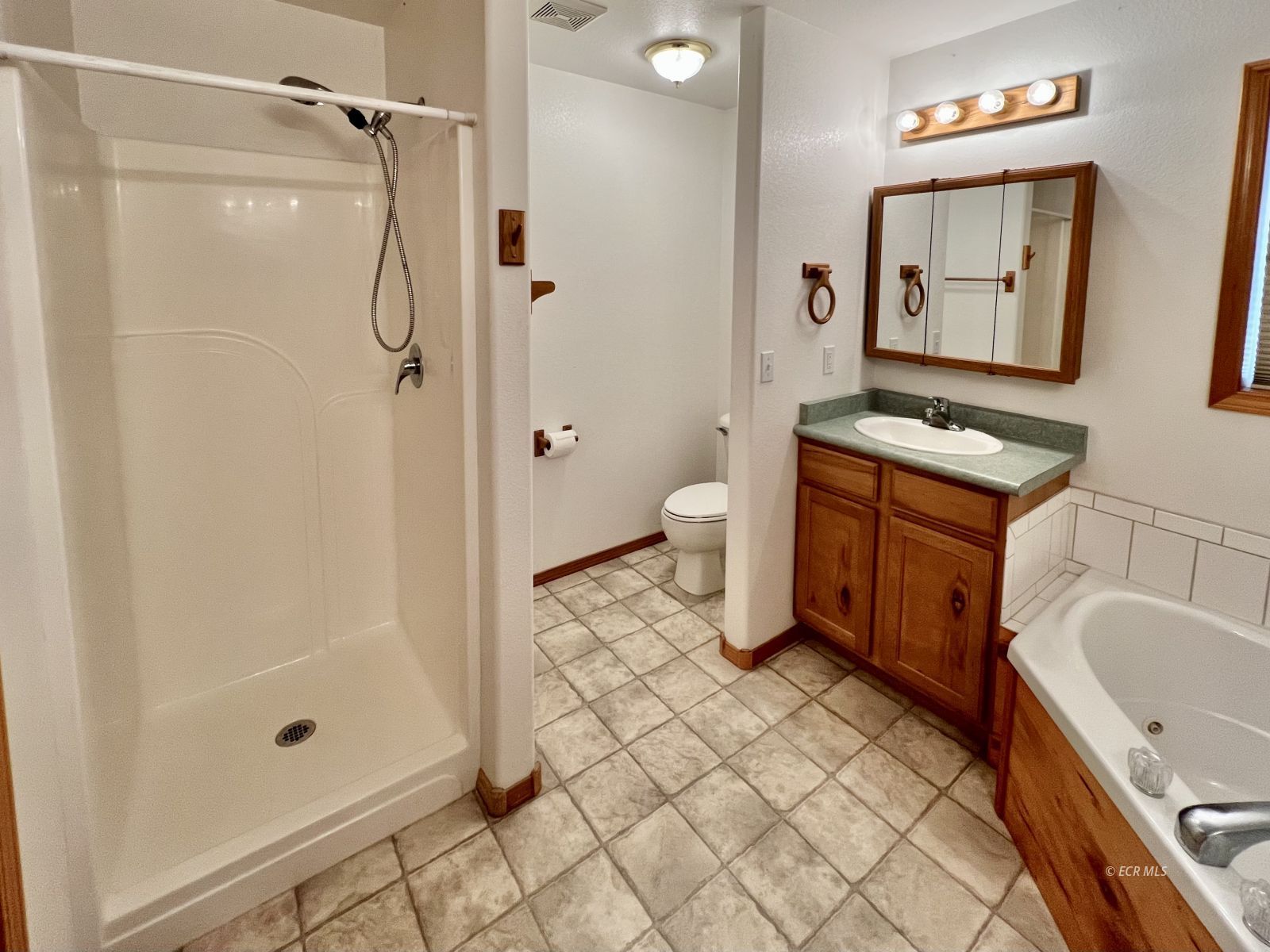 939 Palace Parkway Property Photo 25