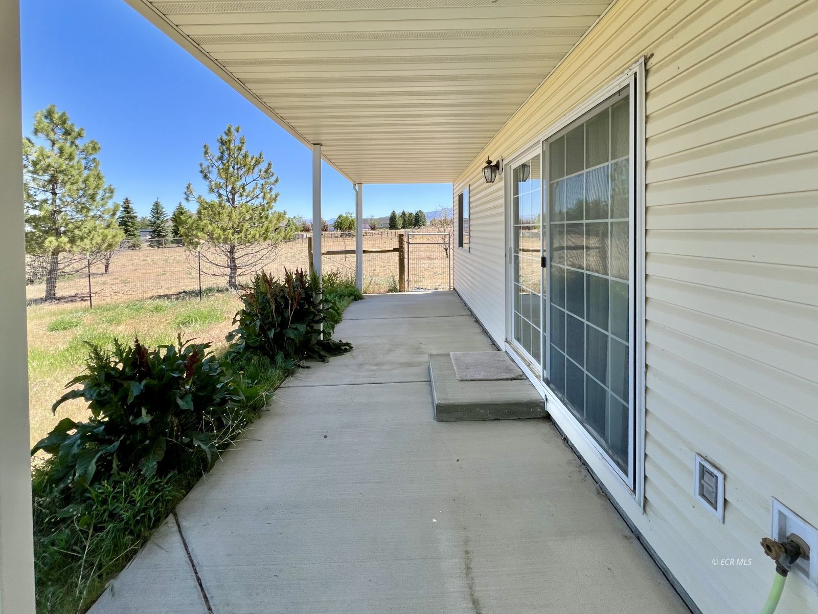 939 Palace Parkway Property Photo 27