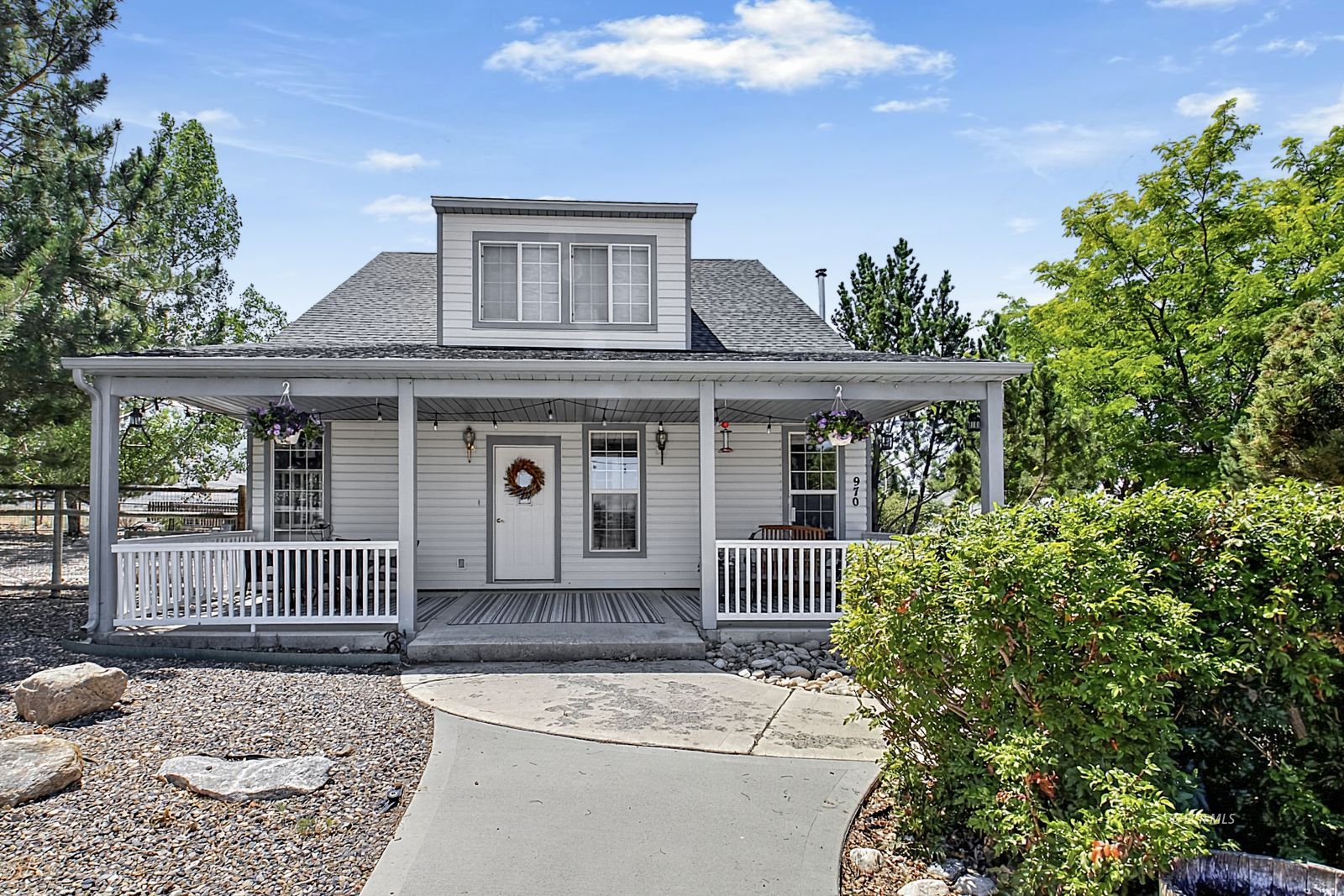970 Pemberton Drive Property Photo 3