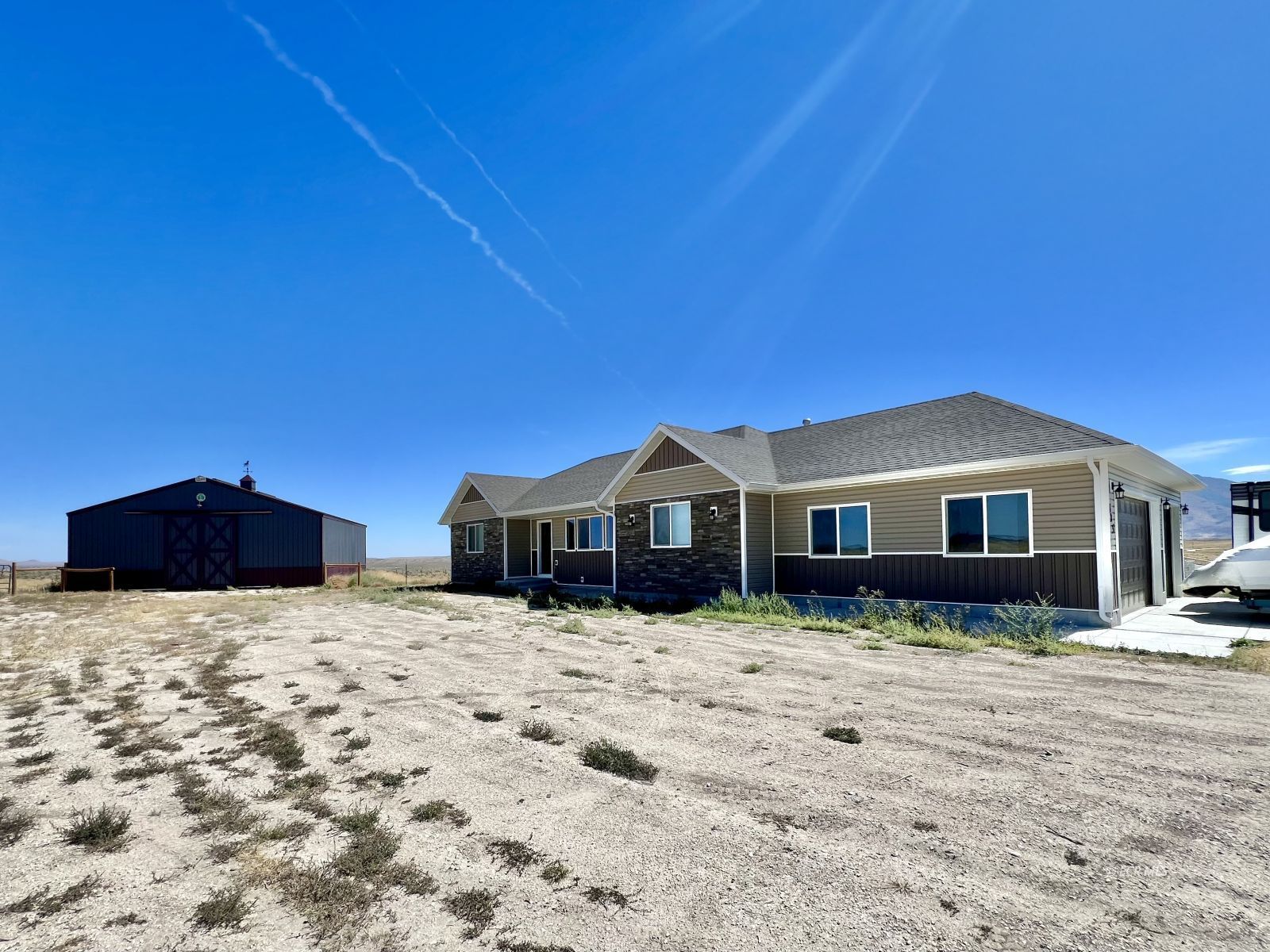 625 Sun Valley Road Property Photo 1