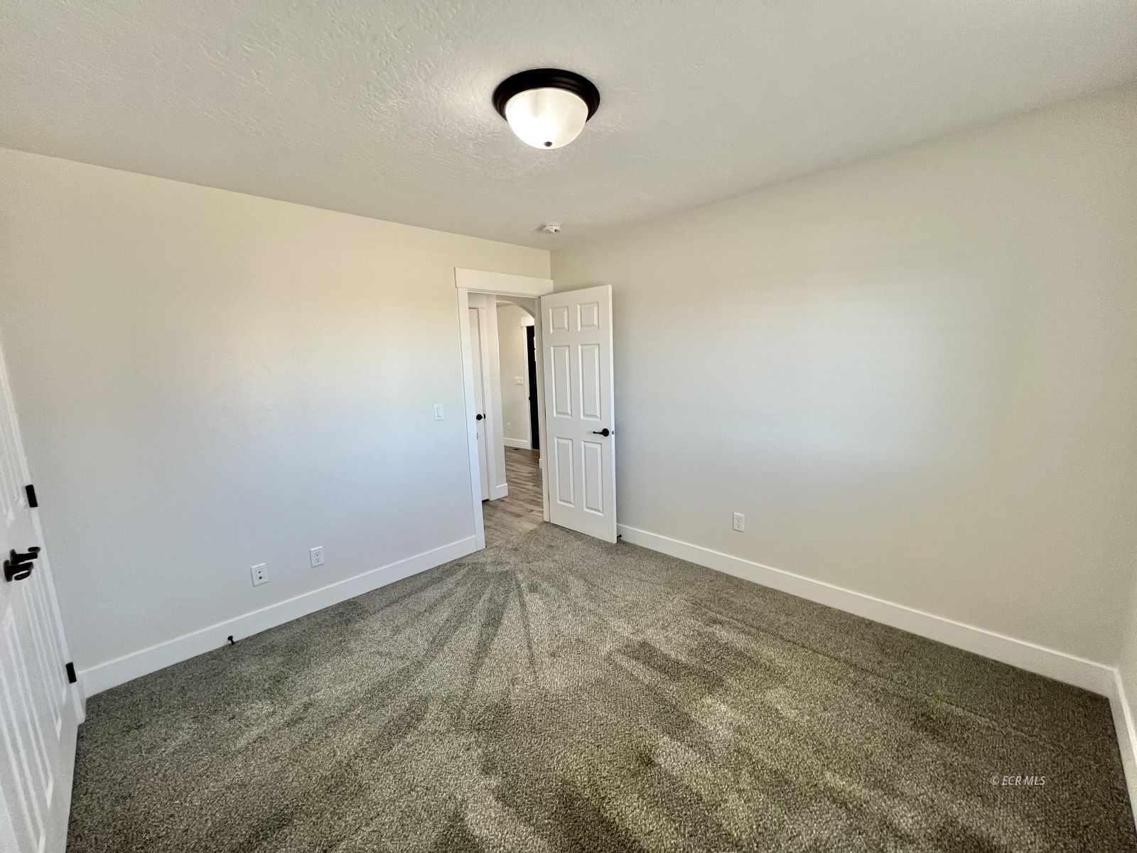 625 Sun Valley Road Property Photo 13