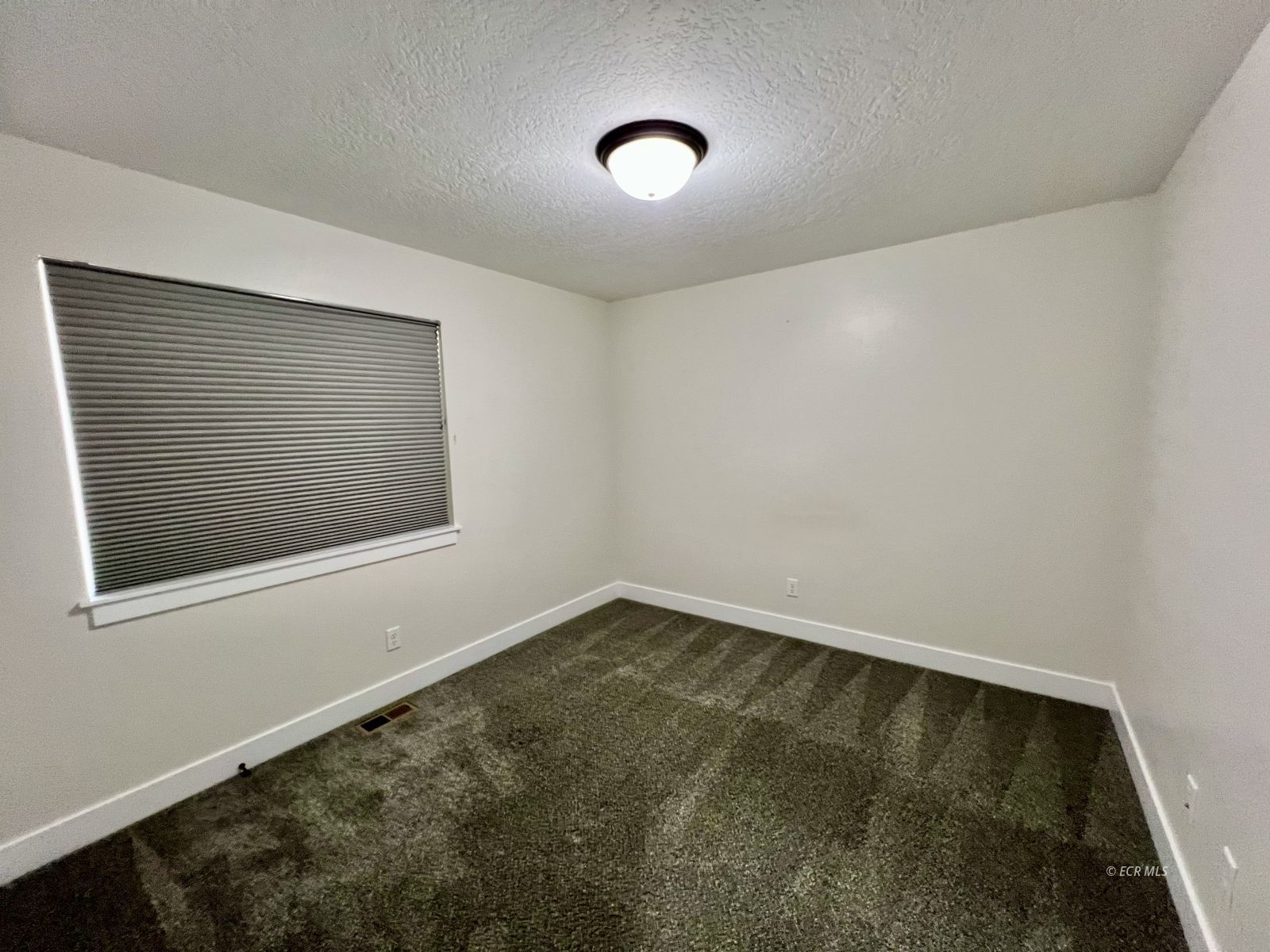 625 Sun Valley Road Property Photo 16