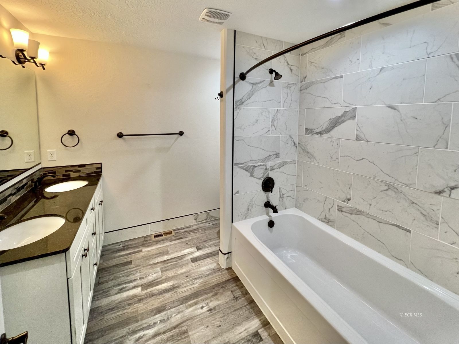625 Sun Valley Road Property Photo 21