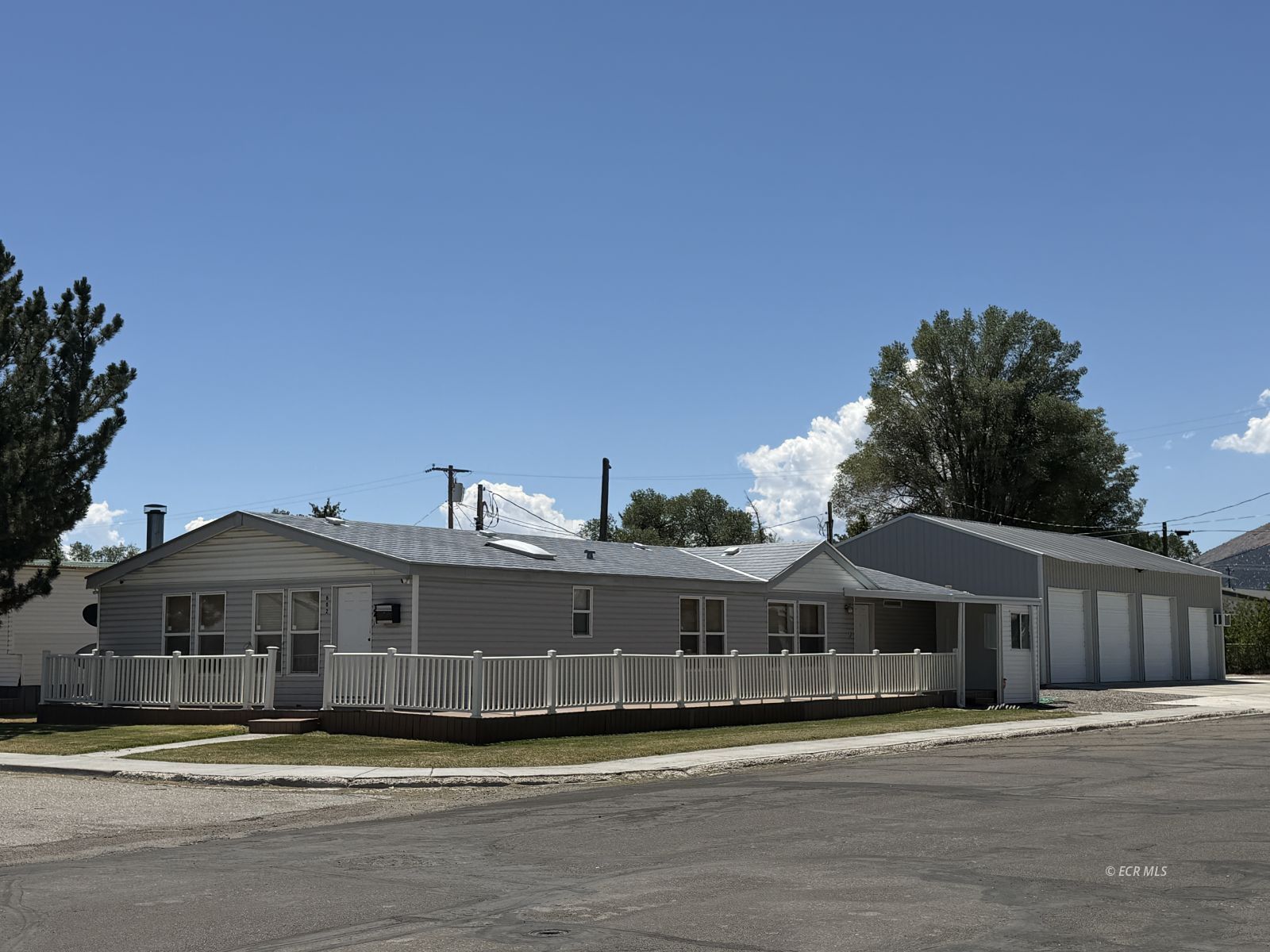 602 Fourth Street Property Photo 1