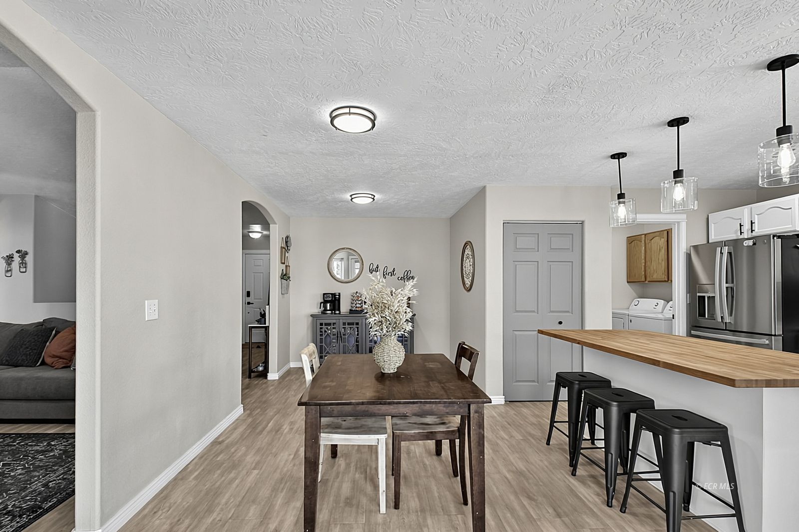 310 Oakridge Drive Property Photo 16