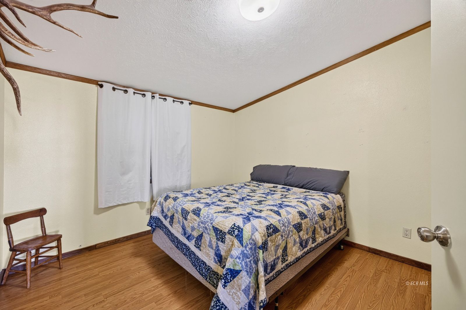 557 Buffside Drive Property Photo 31
