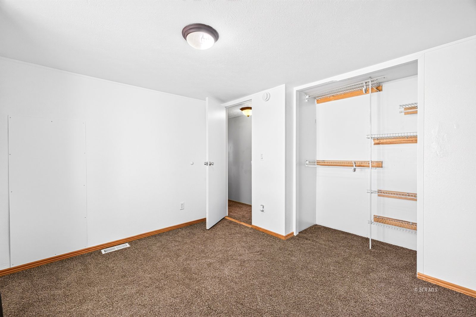 557 Buffside Drive Property Photo 36